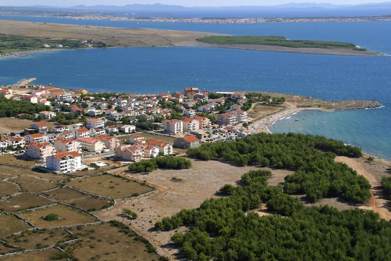 Apartments And Rooms By The Sea Povljana, Pag - 6476 Croatie