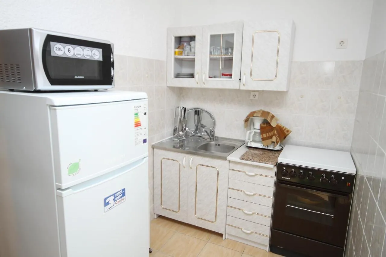 Apartments And Rooms By The Sea Povljana, Pag - 6476 Povljana