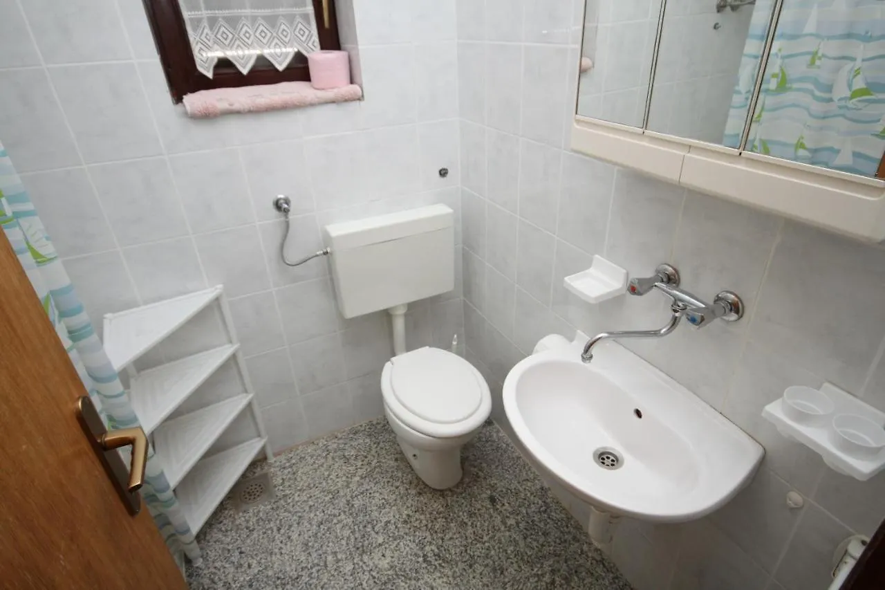 Maison d'hôtes Apartments And Rooms By The Sea Povljana, Pag - 6476
